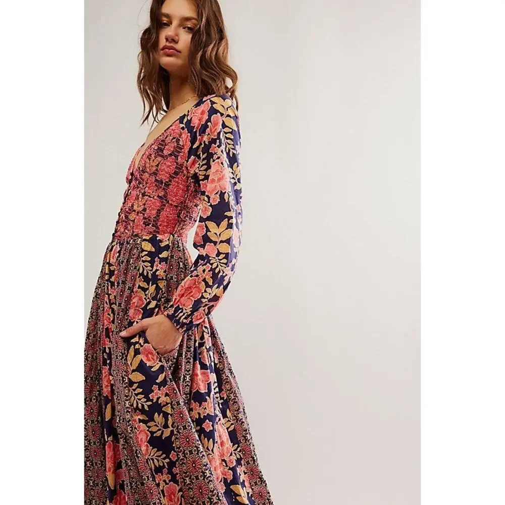 New Free People A New Way Floral Maxi Dress $168 X-SMALL Navy Combo Smocked